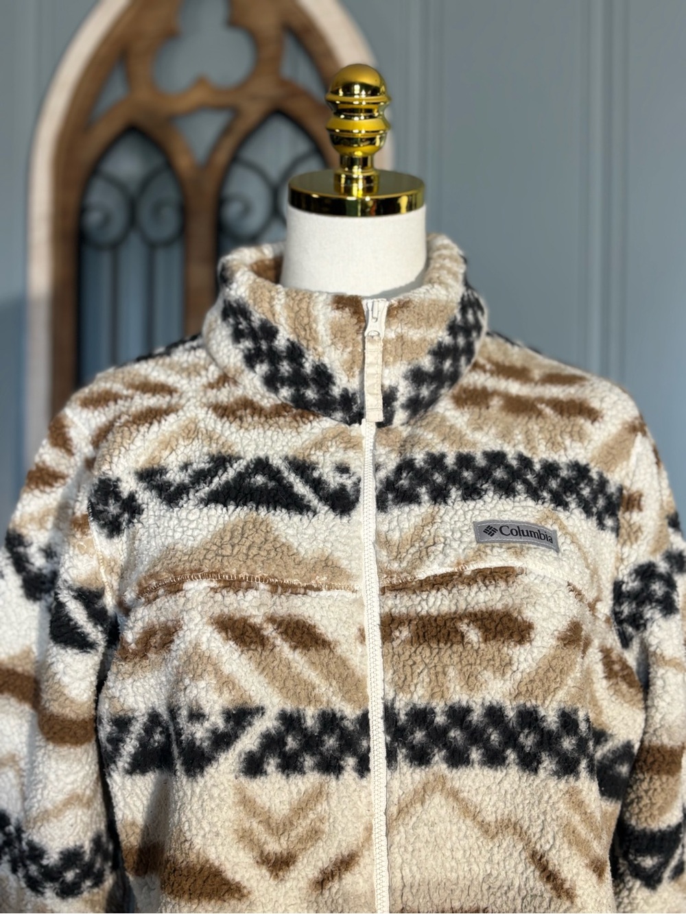 EUC Columbia Western Aztec Women’s Sherpa Geometric Jacket Beige/Brown/Black L